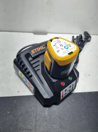 Cargador y Batería STIHL