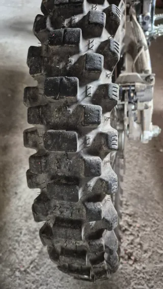 Neumáticos Enduro Michelin Tracker