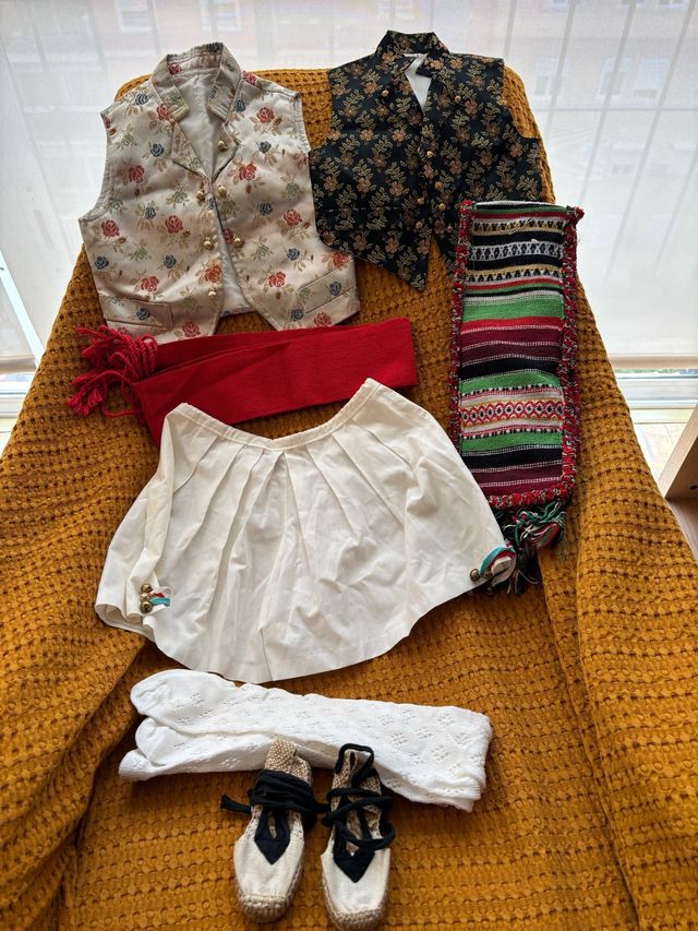 Traje de Fallero Infantil Saraguell