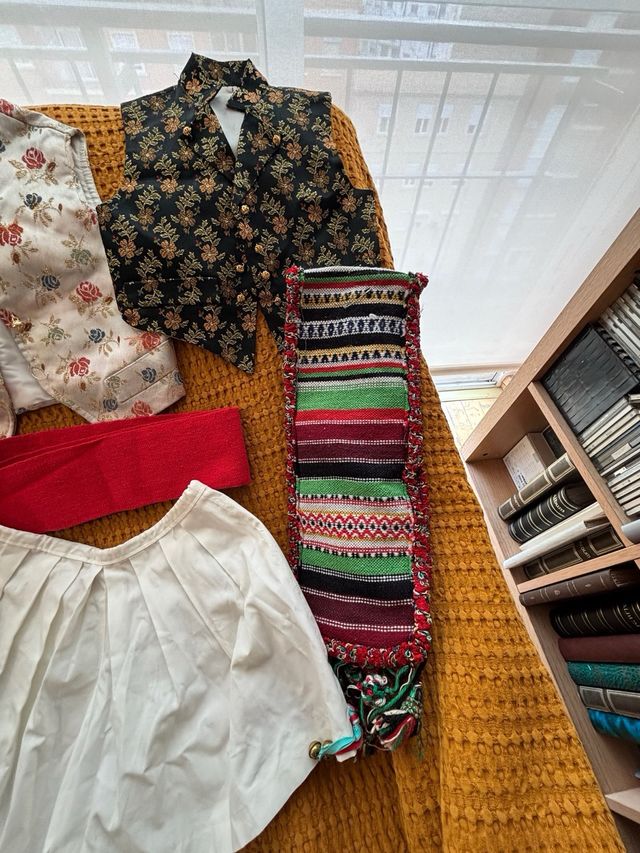 Traje de Fallero Infantil Saraguell