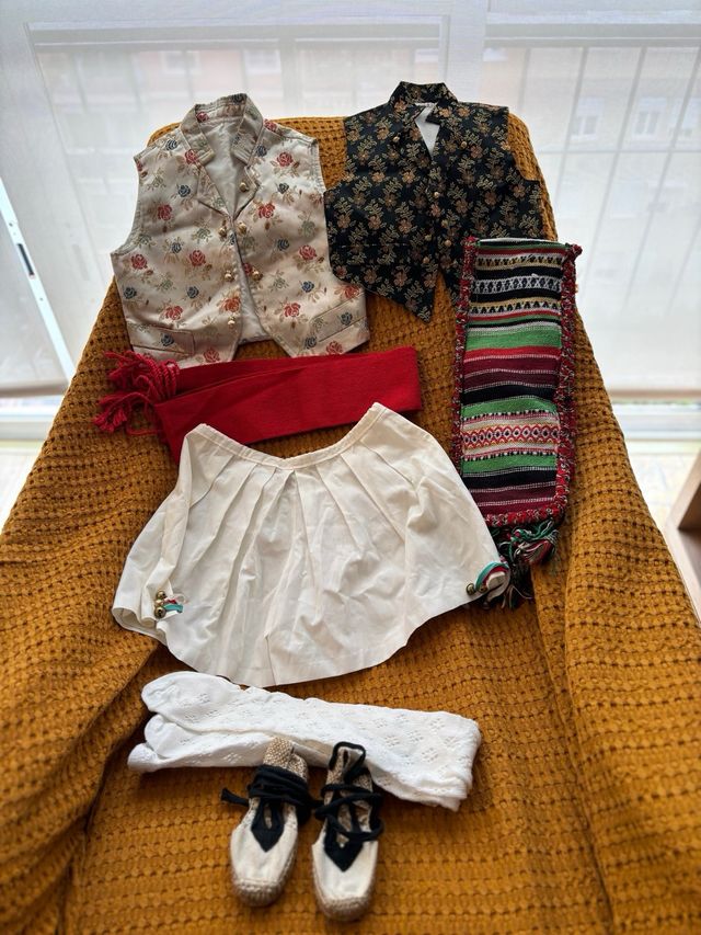 Traje de Fallero Infantil Saraguell