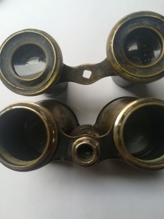 Prismáticos antiguos de bronce