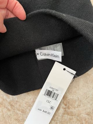 Gorro Calvin Klein Negro y Gris