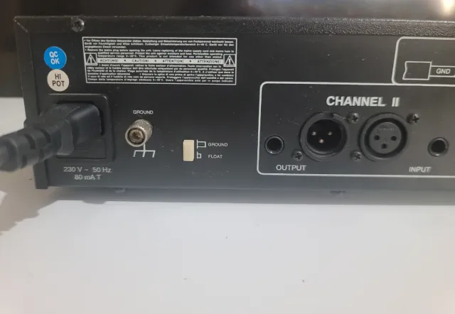 Ecualizador Gráfico Dual 15 Bandas Stage Line