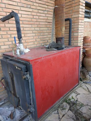 Caldera leña Roca TT Forestal