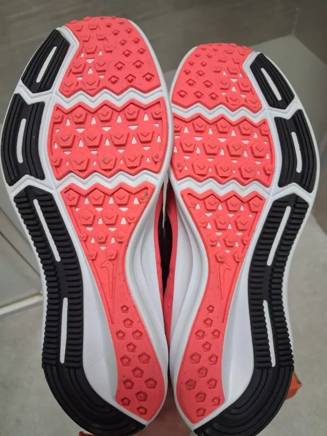 Zapatillas Nike Running Mujer Rosa SALMÓN