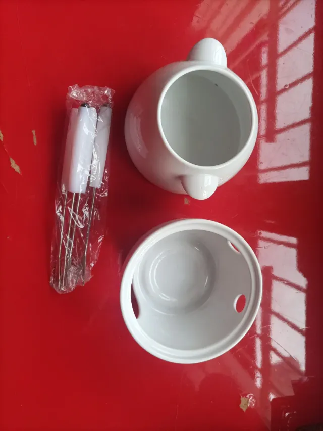 Set di fonduta in ceramica