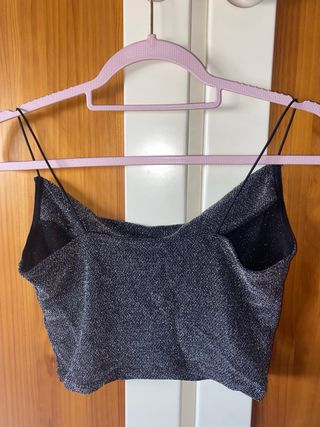 Top brillo plateado