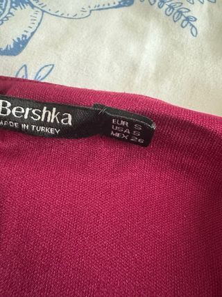 Mono corto granate de manga larga