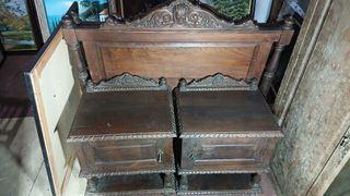 Muebles antiguos madera y cristal