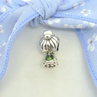 CHARM TIANA Y EL SAPO PRINCESA DISNEY