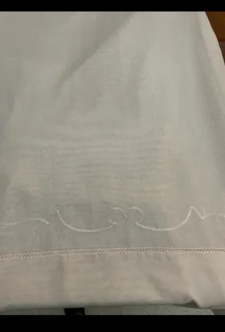 Cortinas rosa palido con bordado