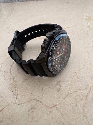 Reloj Seiko World Time Solar