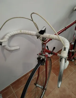 Bicicleta de carretera Bentley Vintage