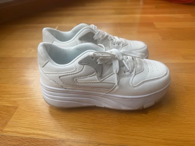 Zapatos con ruedas talla 36