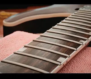 Servicio de Luthier para Guitarra y Bajo