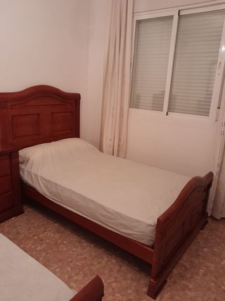 Dormitorio completo dos camas individuales y/o mat
