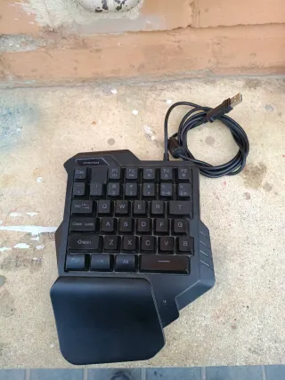 Teclado Gamer OLOOPCAT Una Mano