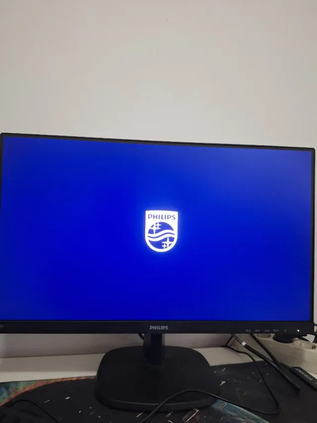 Monitor Philips V Line 24 Full HD 75Hz