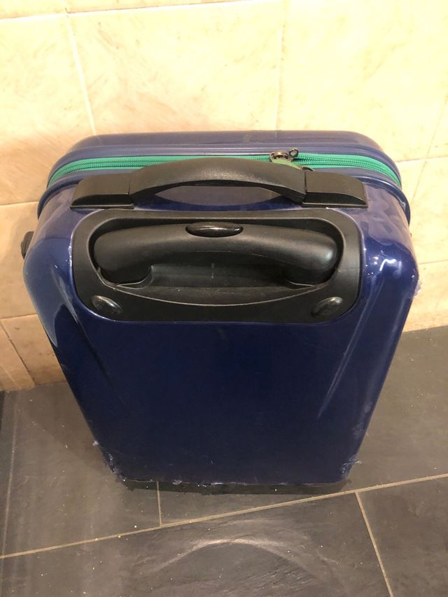 Maleta cabina United Colors of Benetton 53x33x18