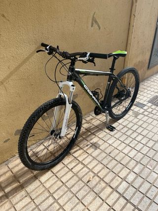 Bicicleta Conor de Montaña
