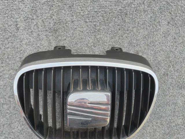 Parilla delantera seat ibiza  2005