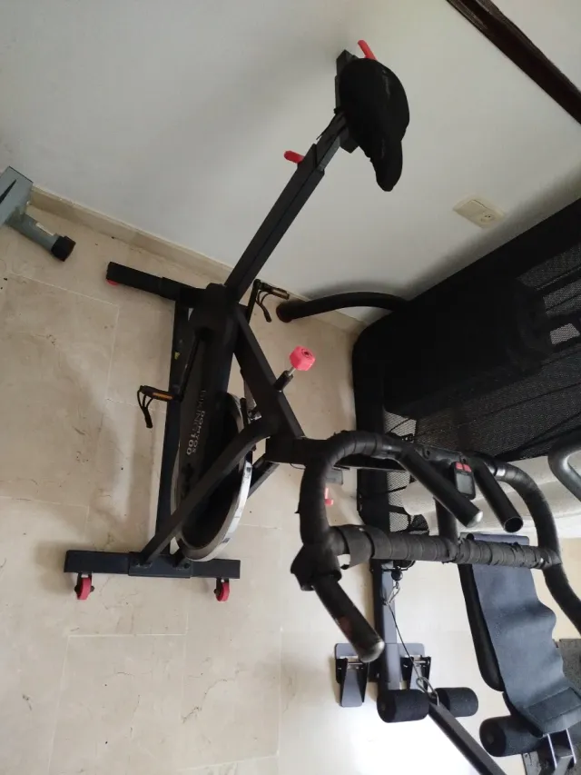 Bicicleta de Spinning Negra