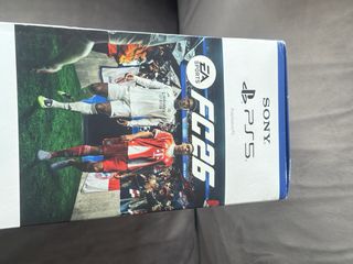 PS5 Slim 1TB FIFA 26 precintada