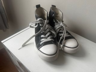 Zapatillas Lefties Talla 35