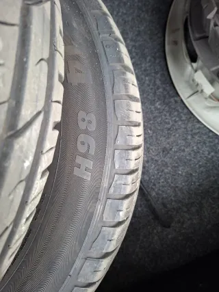 Neumático 266 0FBXL5 0624