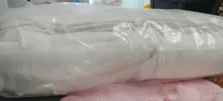 Lote para cuna: colchón y ropa de cama. Ikea LEN.