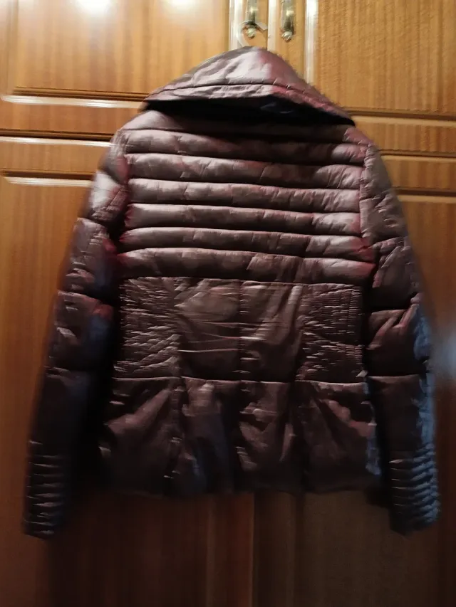 Cazadora mujer granate