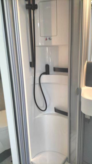 Autocaravana 4x4 Hymer MLT 580 Crosstrail Mercedes