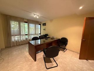 Oficina en alquiler en Eixample Nord – La Devesa en Girona