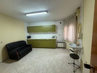 Oficina en alquiler en Eixample Nord – La Devesa en Girona