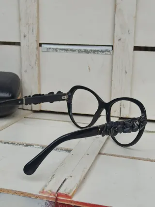 Occhiali Chanel Neri con Fiori