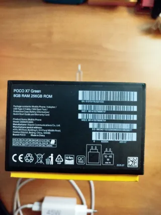 Poco X7 5G Preto 8/256GB Verde com capa e película