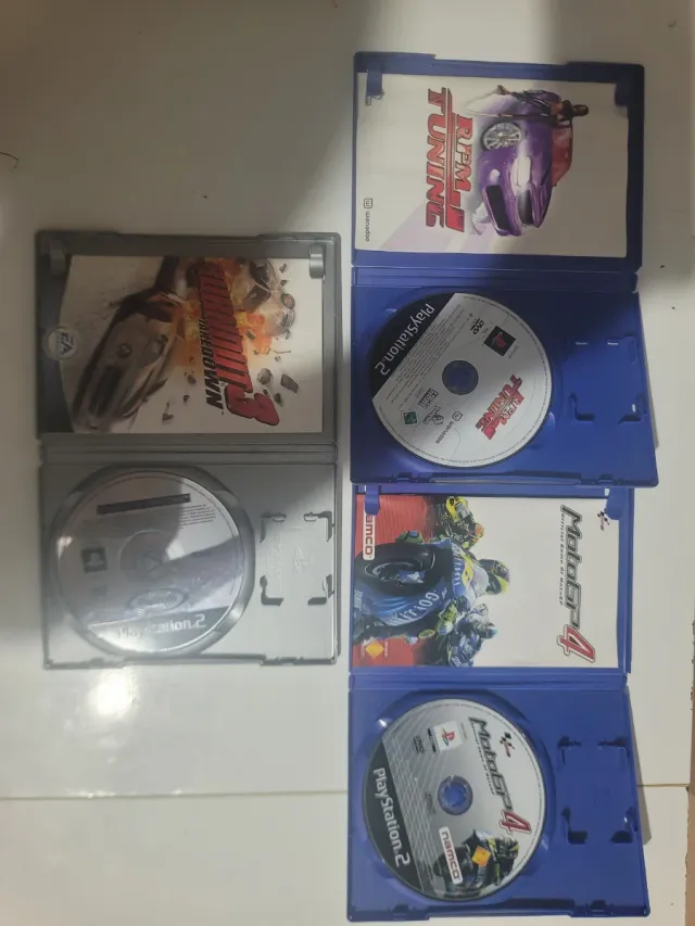 Juegos PS2: MotoGP 4, Burnout 3, RPM Tuning