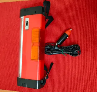 Linterna Fluorescente Portátil vintage con cable.