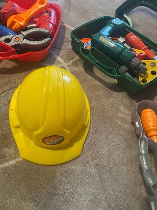 Lote Juguetes Herramientas y Casco
