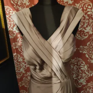 Vestido fiesta beige T44