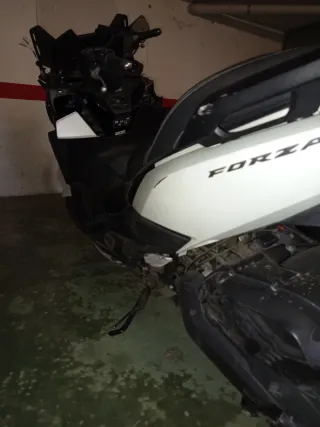 Honda Forza 125 2016