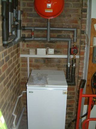 Mantenimiento y Limpieza Calderas Gasoil y Pellet.