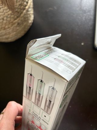 se vende Irrigador Dental Stock Líder Plata