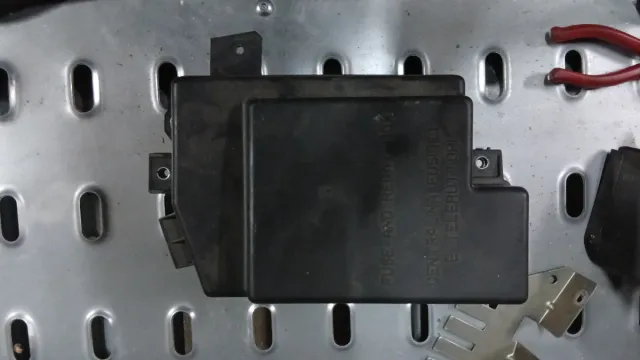 Caja fusibles y relés Alfa 159