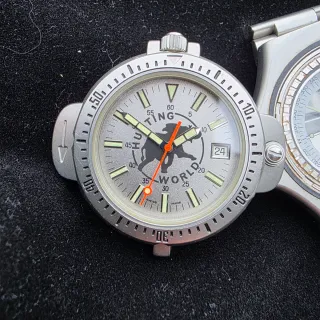 Reloj Hunting World sportabout con brújula, acero.