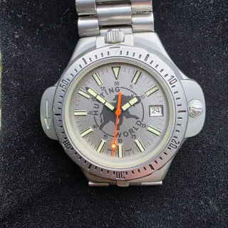 Reloj Hunting World sportabout con brújula, acero.