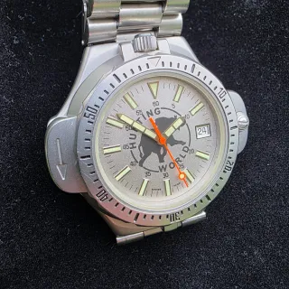 Reloj Hunting World sportabout con brújula, acero.