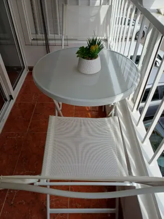 Mesa y 2 Sillas Exterior Cristal y Metal