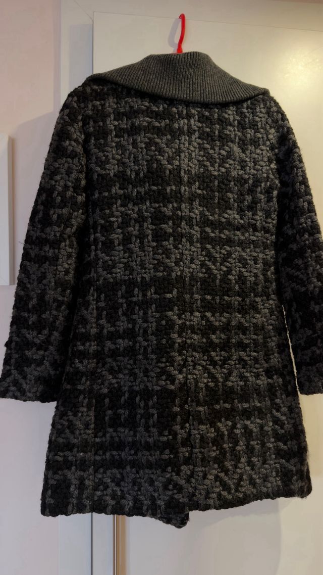 Abrigo Desigual Mujer Negro y Gris